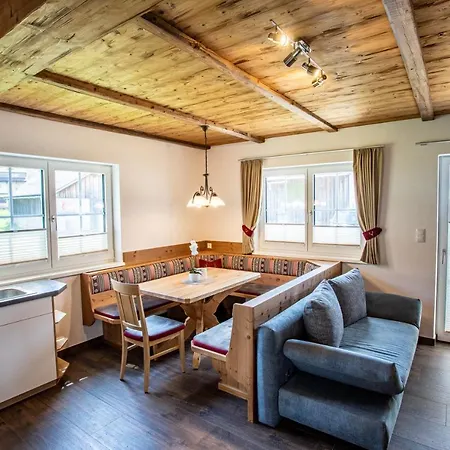 Zweimaederlhaus Apartman Bad Mitterndorf