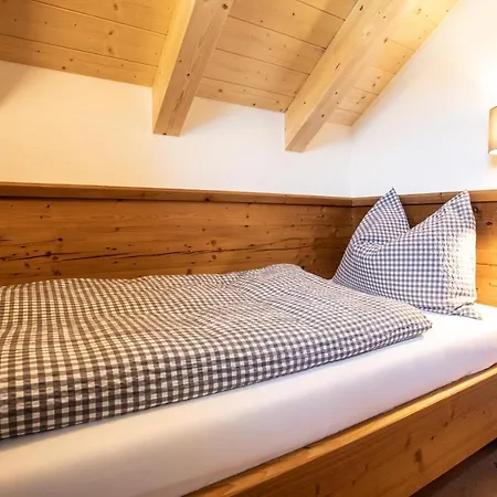 Zweimaederlhaus Apartman