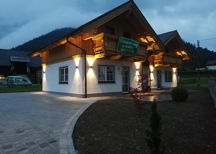 Zweimaederlhaus Апартаменты *