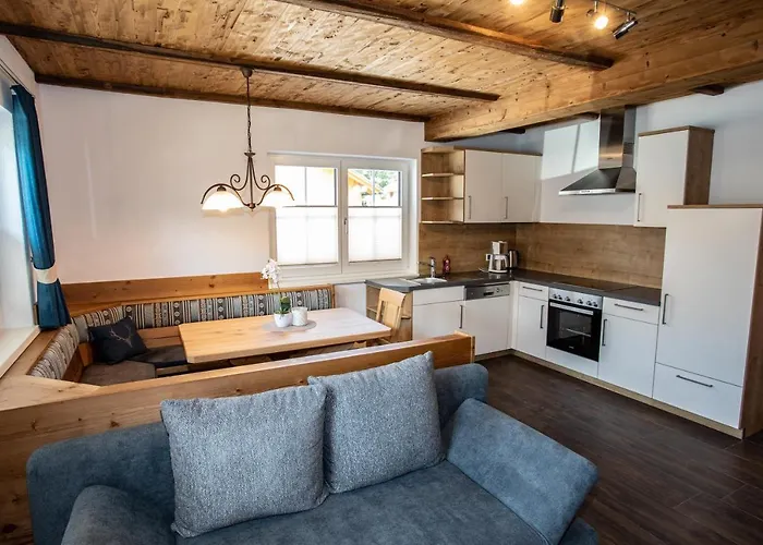 Апартаменты Zweimaederlhaus