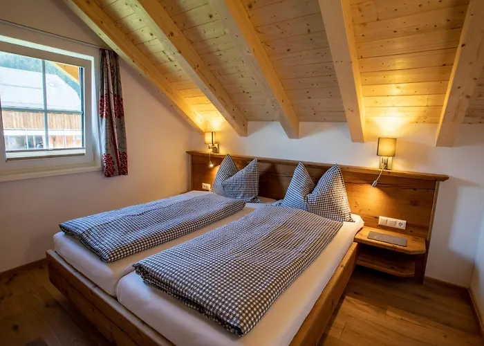 Zweimaederlhaus Апартаменты *